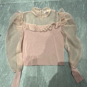 Beautiful stretchy material fancy top